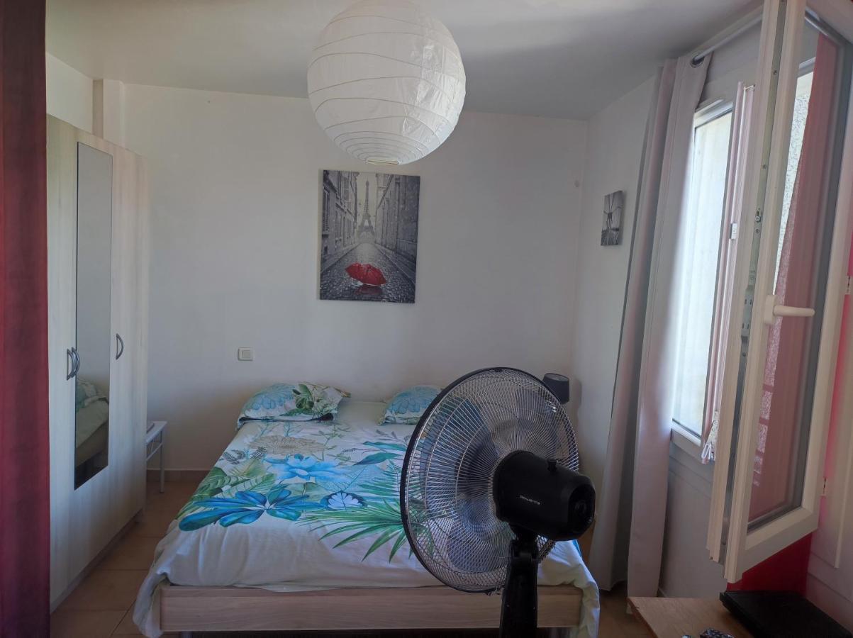 Ingrid Mary Apartment Nimes Exterior photo