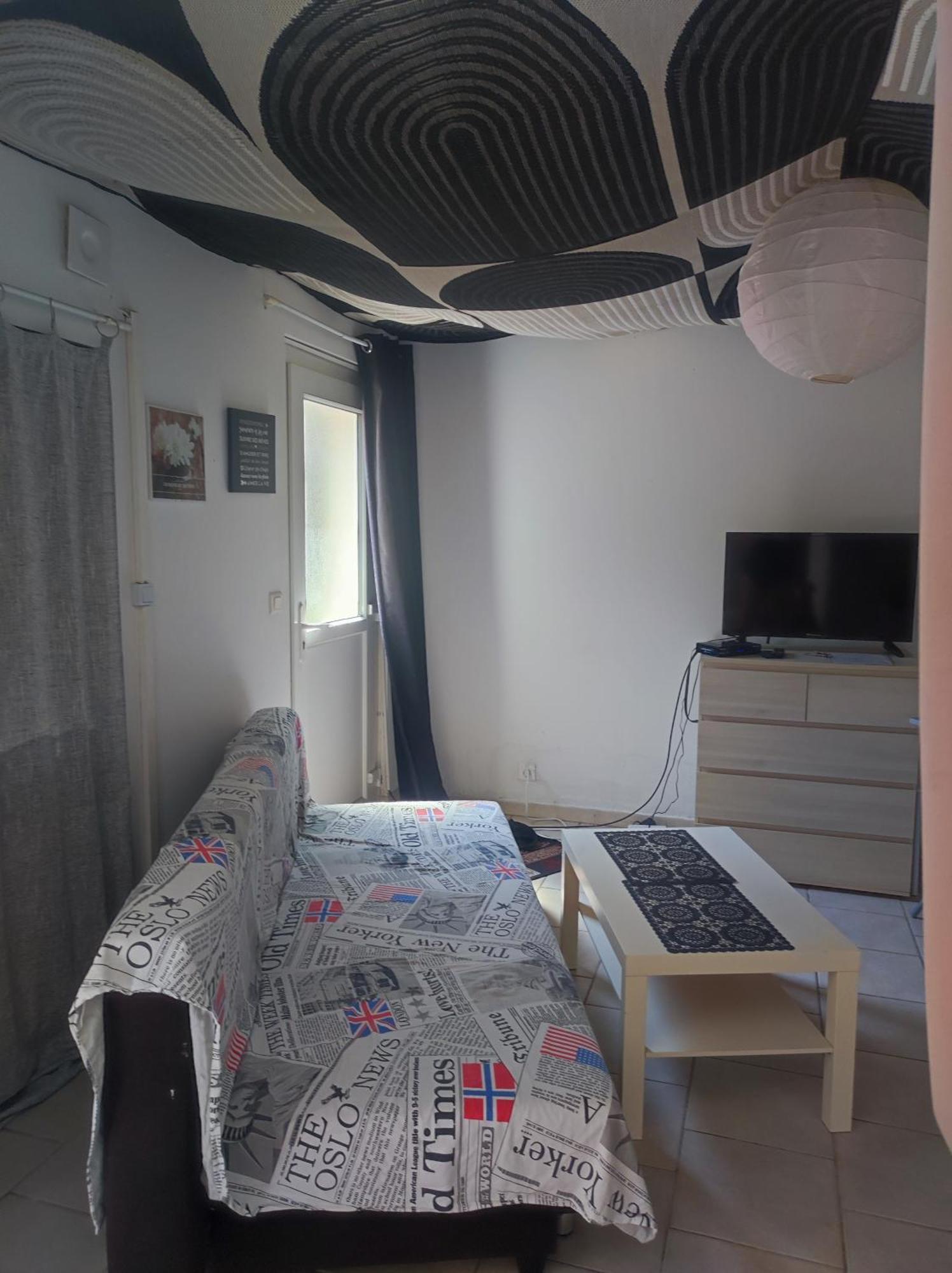 Ingrid Mary Apartment Nimes Room photo