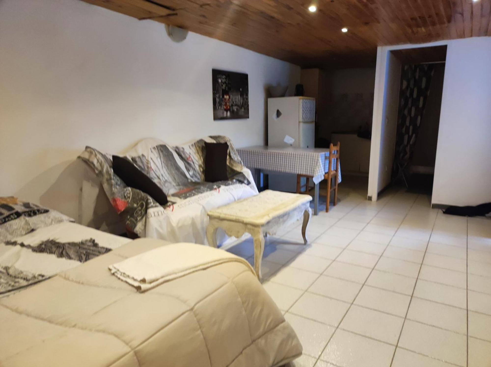 Ingrid Mary Apartment Nimes Room photo