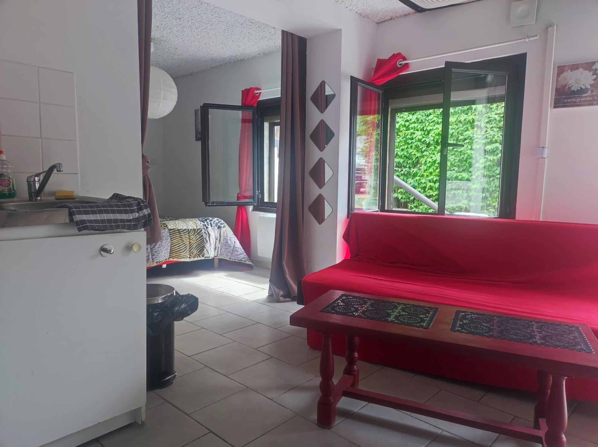 Ingrid Mary Apartment Nimes Room photo